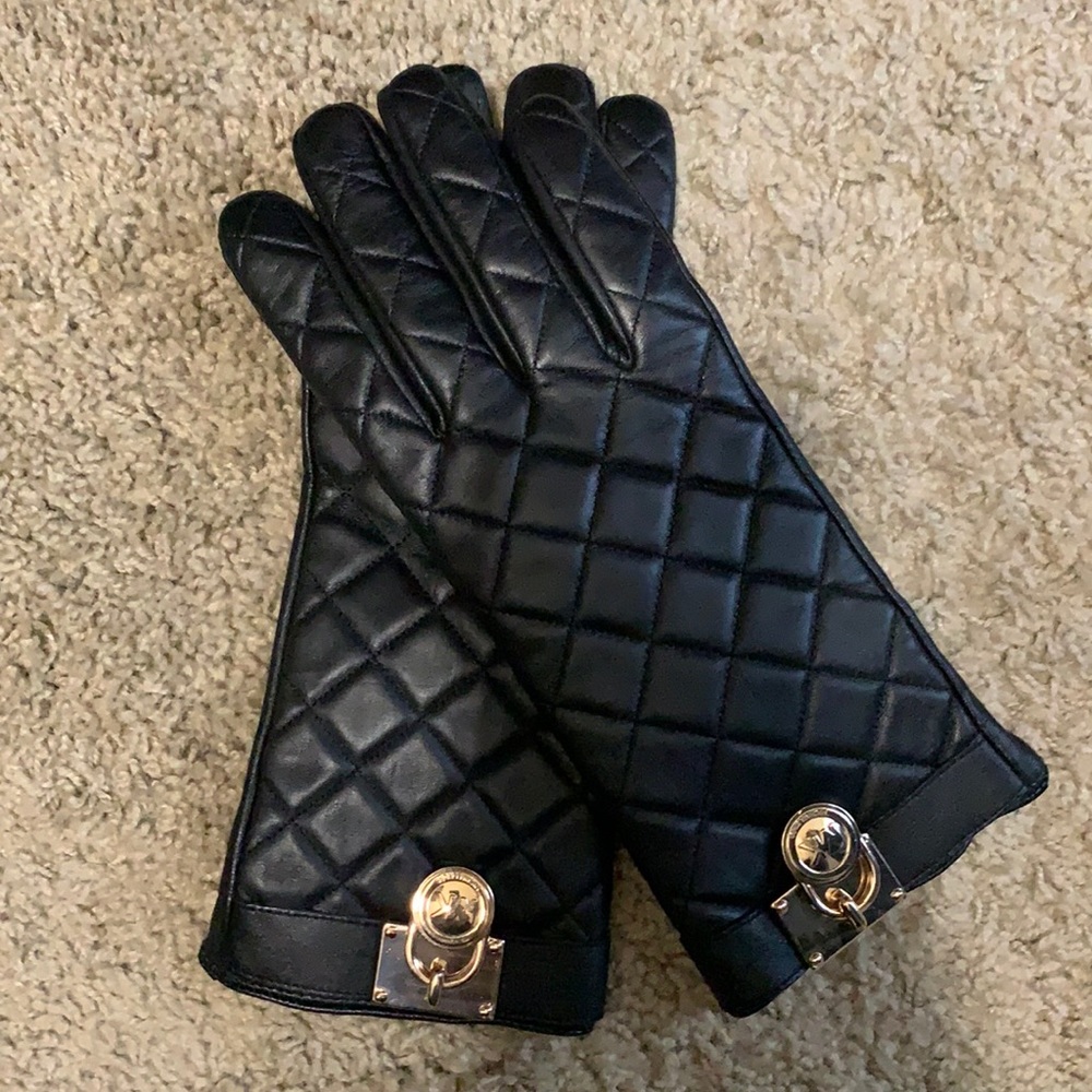 Michael Kors leather gloves. Like new.
